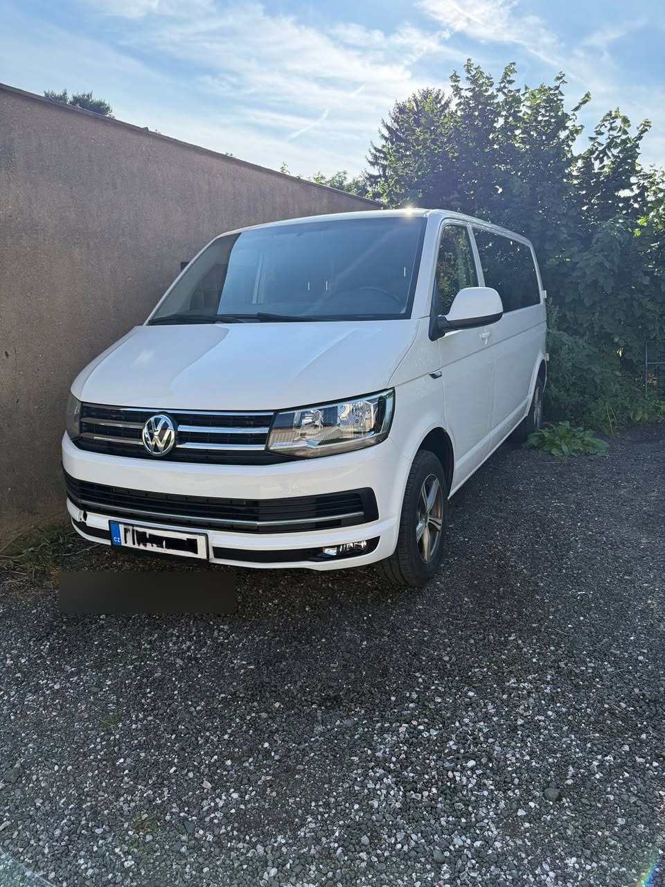 VW Transporter T6 po opravě — karosářská oprava Autoservis Krsek Hořice